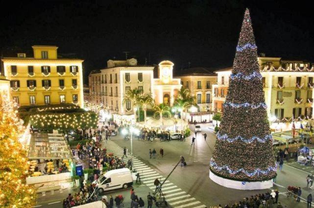 Pompei Center Life Atmosphere 외부 사진