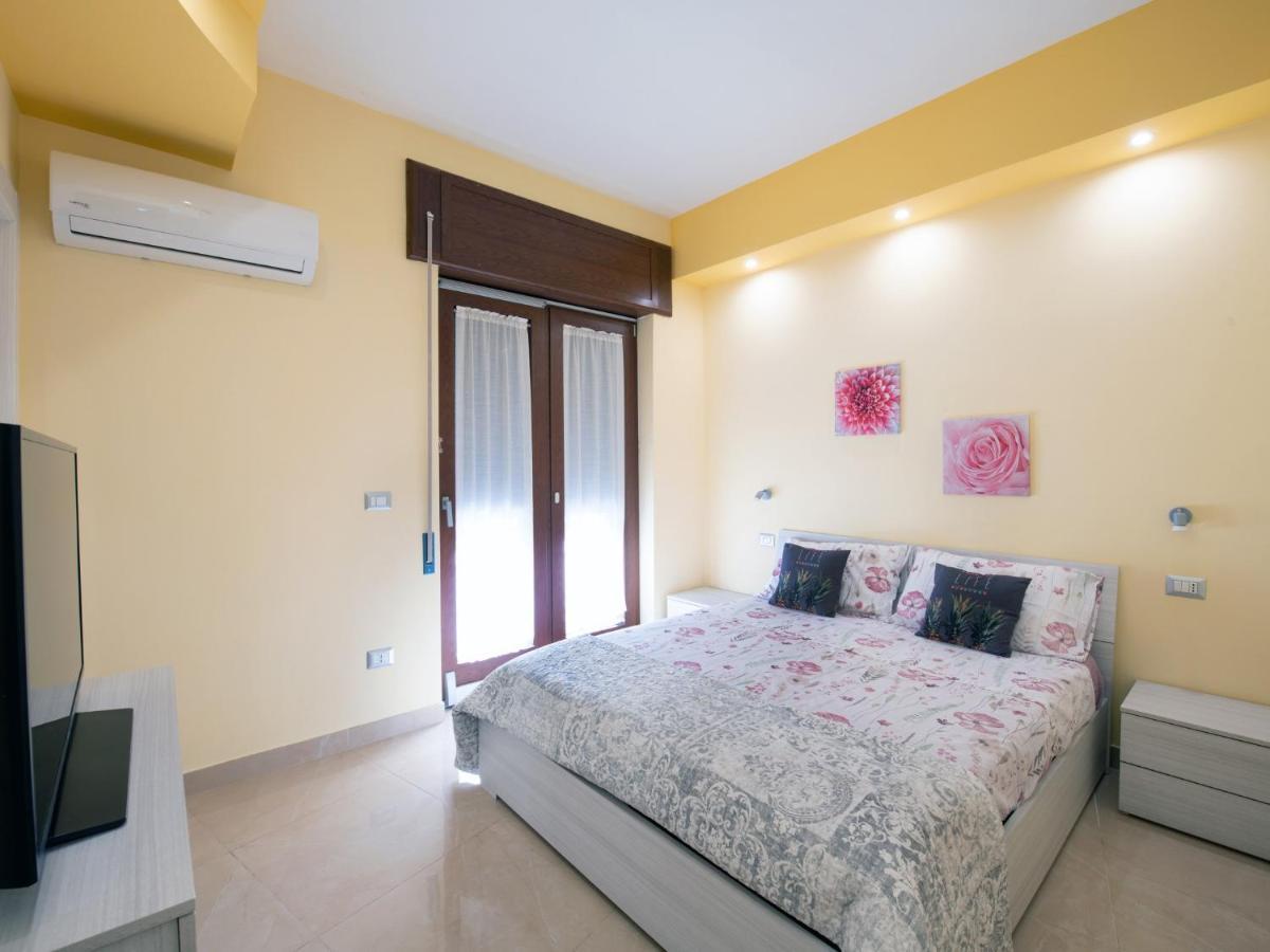 Pompei Center Life Atmosphere 외부 사진