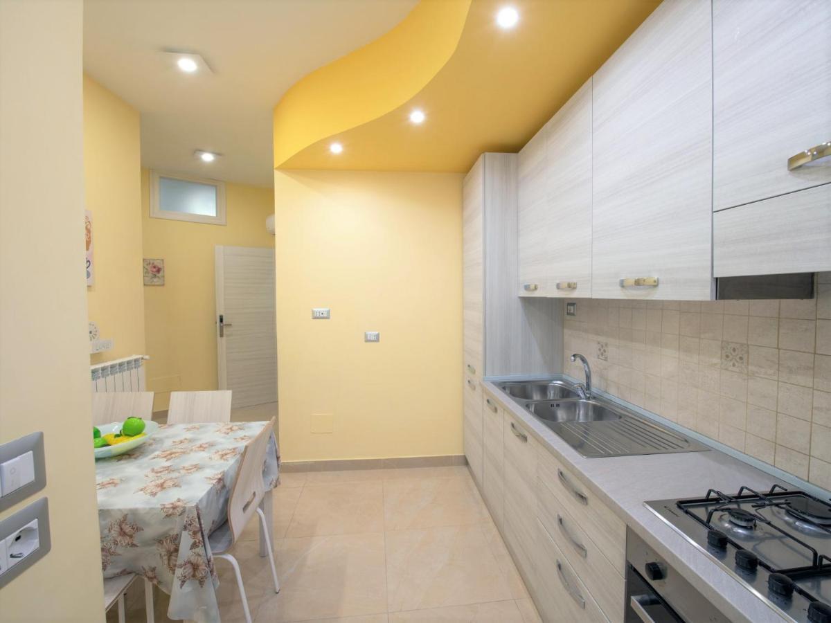 Pompei Center Life Atmosphere 외부 사진