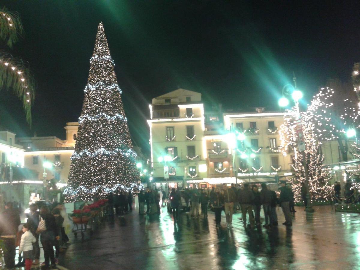 Pompei Center Life Atmosphere 외부 사진